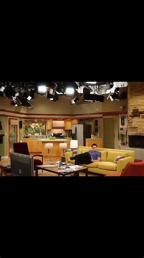 14 reactions | JOEY STILLS SEASON 1 EPISODE 6* "Joey and the Nemesis"...