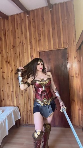 Wonder Woman Cosplay Video Showcase