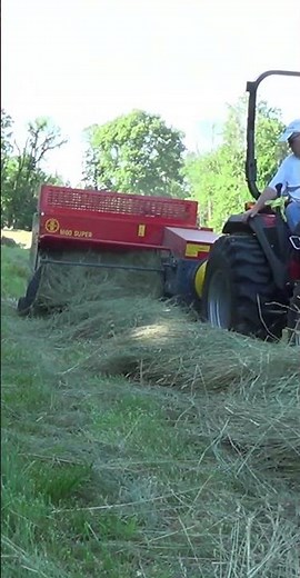 TM53 Compact Square Baler by Abbriata