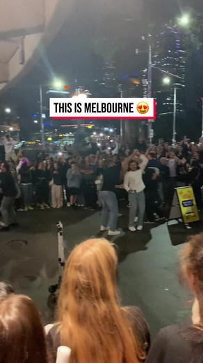 Entertaining Melbourne: Street Performances in the City