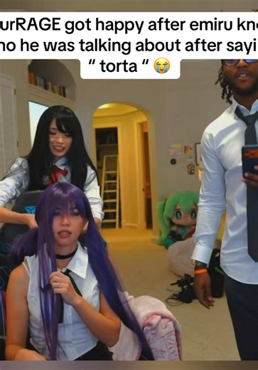 rage getting emiru caught up 😭 ( twitch - yourragegaming ) #yourrage #cinna #emiru #fyp #trending