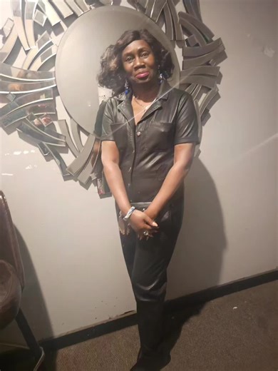 FabulousQueenDesign👑🎀💎Lynne (@fabulousqueendesign)’s videos with Like a Model - CashGirl