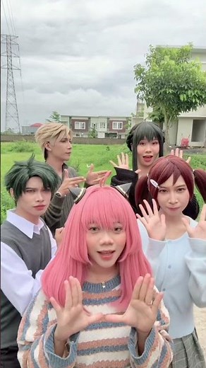 Mumpung lagi akur sama Damian . 😁 #anyajawa #anyaforger #spyxfamilycosplay