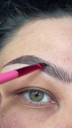 How to Create the Perfect Brow: Makeup Tutorial