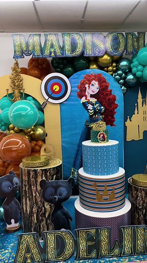🏹🎯Brave🎯🏹 #balloonsparty🎉🥳🎊 #decoracionesglobos #balloondecor #happybirthday #balloonart #disneyvaliente #brave 🪵🏹🎯🎈