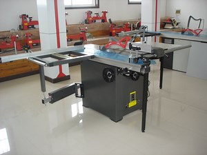 [Hot Item] Electric Wood Cutting Circular Table Saw