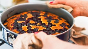 What To Do With Undercooked Cake - 3 Easy Ways To Save It