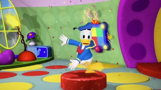 Mickey Mouse Clubhouse Hot Dog Dance Roll Call (Season 4)