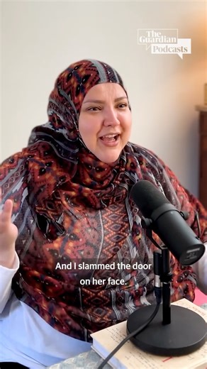 Guardian Feast on Instagram: "This week on Comfort Eating 🥣, Grace is joined by comedian Fatiha El-Ghorri to chat about life and food. Fatiha is Hackney born and bred; her Muslim faith is a huge pillar of her life, alongside her Moroccan heritage. Fatiha’s stand-up covers everything from identity and culture to the horrors of modern dating. 🎧 Listen wherever you get your podcasts."