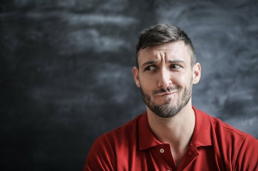 Jours fériés & virement bancaire : à quoi s’attendre le 1er mai ?🚨