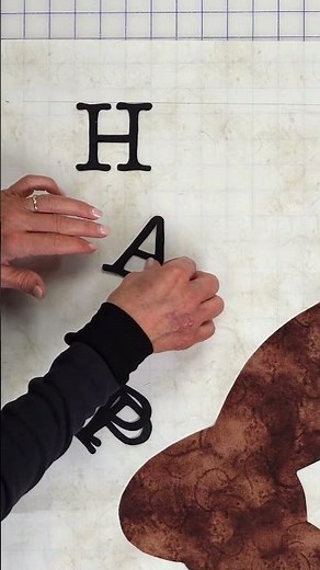 New Tutorial for April's Door Banner Club! #applique #appliquetutorial