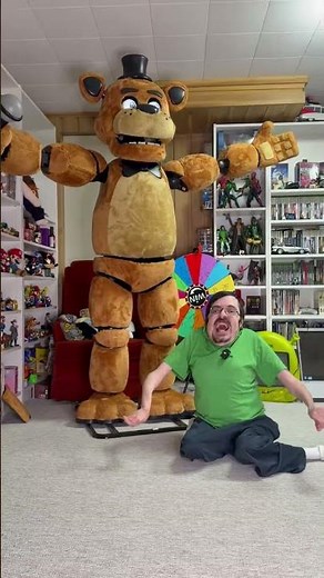 I BOUGHT A FREDDY FAZBEAR ANIMATRONIC