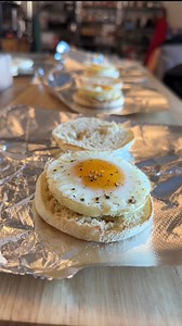 Cooking breakfast for my neighbors pt. 4 | Lisa Nguyen