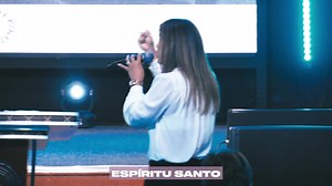 Es tiempo de decidir poner toda tu confianza en aquel que ha prometido vida bendecida, paz que sobrepasa todo entendimiento y promesas que aún no han sido vistas. Aún estás a tiempo de descubrir cuán bendecida es la vida de aquellos que caminan de la mano de Jesús. No hay mejor riesgo que el de poner toda tu confianza en Dios. | Misión Internacional La Roca