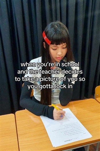 the lovely studious hyein loves to write and and read. when when the lovely studious hyein finishes her lesson, she locks in. #newjeans #thelovelystudioushyein #hyein #fyp #viral