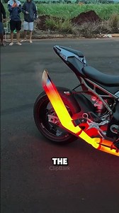 This is why motorcycle exhausts turn blue? 🤯