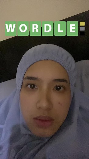 Understanding Color Meanings: Yellow and Green Insights