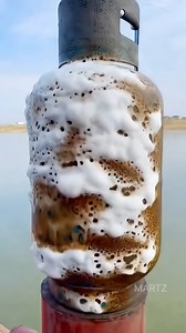 Kitchen Cleaner Rust Remover Spray Foam #RustRemover #RustRemoverSpray #RustFoam #KitchenCleaning #MultiSurfaceCleaner #StainRemover #GreaseCleaner #RustFree #MetalCleaner #SinkCleaner #ApplianceCleaner | Martz