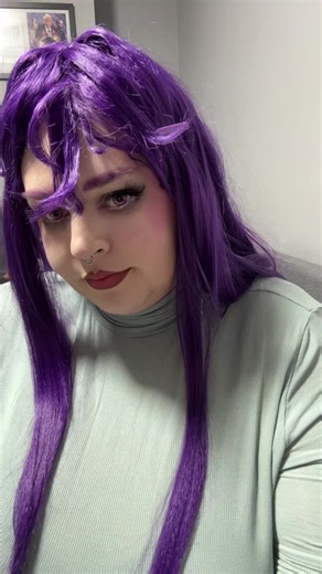 POV Yuri arguing with Natsuki about the use of language in poems ….. #dokidokilitteratureclub #plussizecosplayer #ddlccosplay #ddlcyuricosplay #ddlc