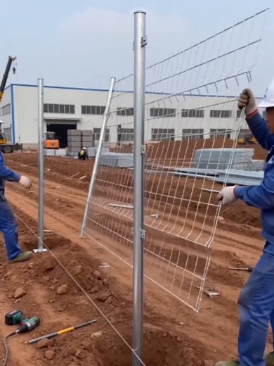 Galvanized Fence Mesh for Farm Fencing and Livestock Enclosures