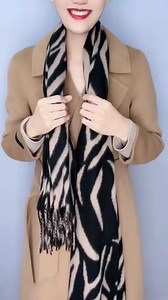 Tie a silk scarf 🧣 #silkscar #beauty #women #tiptop #silkscarf #outfits #foryou #scarf #fashion #scarfstyle #style #handmade #scarffashion #ootd #silkscarf #dress #design #reels #love #women | Jane Ohara