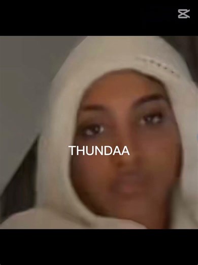 Lara’s iconic hoodie😭✨ #lara #katseye #funny #iconicmoment #fypシ゚viral #makemefamous #eyekon