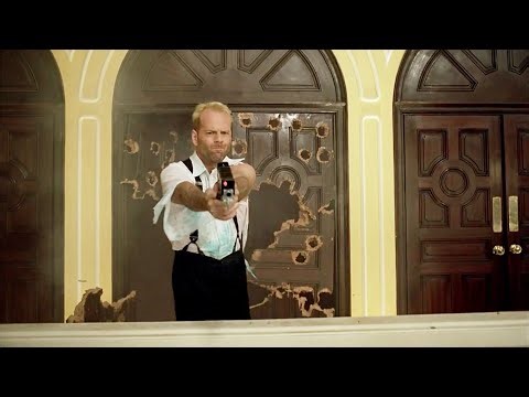 Dallas vs alien mercenaries - The Fifth Element (1997) HD