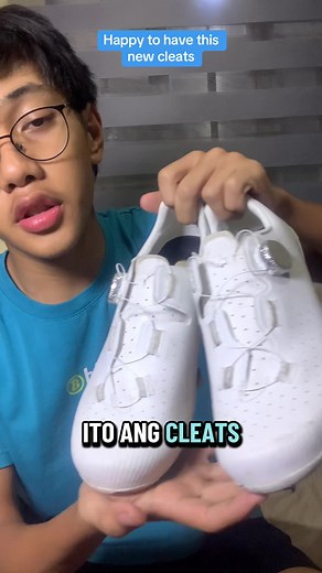 Santic Cleats Shoes Review for Cyclists