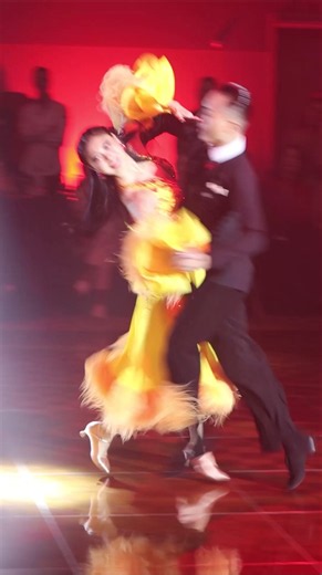 Quickstep - Splashing feet and sunny skies - Jung Hoon & Lee Ye-eun (chiconghouse music)