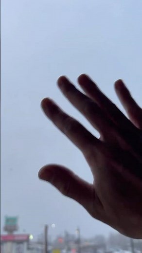 中居正広の最後の動画 太陽に手を振る 1分42秒 ファンサイト限定動画 #中居正広#ヅラ#ファンサイト#引退#SMAP#貴重映像