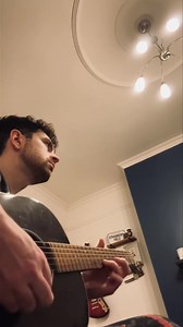 I love this acoustic. Also tuning your guitar is overrated | Sean Mann Guitar