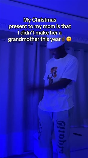 Phila Phila on Instagram: "✌🏿😭to us #fyp #instagram #viral #philah2001_px #everyone"