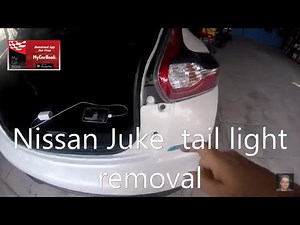 How to disassemble the rear lights in the Nissan Juke?