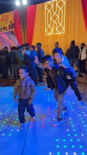 chunni main perfume lagave chunni mein #chunnimeinperfume #djdance #shortvideo #chunnimein #dance