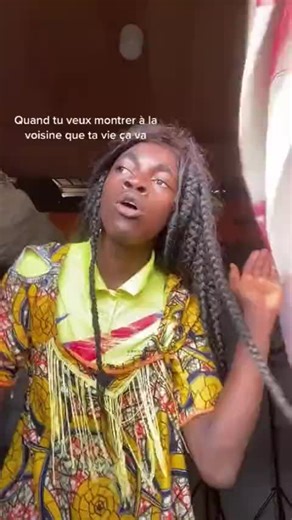 quand je montrer à ma voisine que ta vie ça va #chocola #g2g #fyp #foryou @★Compte★ Fan de Johan*