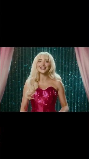 Sabrina Carpenter for her Netflix special "A Nonsense Christmas", out December 6th.