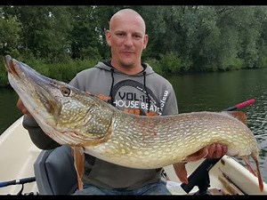 Ausnahme-Hecht 1,35m "Exitus-Fishing"