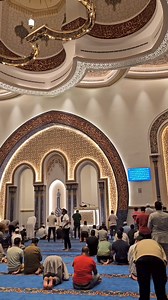 A beautiful Masjid in Jumeirah 🕌 | UAE Labours