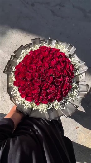 75 rose🌹 All comes with fillers and classy wrapping 📞Call or WhatsApp 18682837769 Delivery Available Nationwide🇹🇹🚚 #trinidad #flowerposttt #florist #valentines2026 #trunidadvalentines