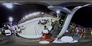 Jimmie Johnson Darlington 360 Pit Stop