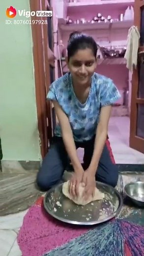 Down blouse sexy cleavage hot look