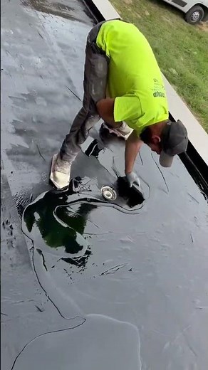 Application du système d’étanchéité SEL 1 par notre client ADF étanchéité.