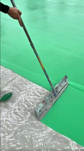 The epoxy floor installation is done smoothly to create a perfect, shiny sports field #construction