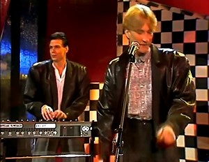 THE TWINS -👉 The Game Of Chance (, Musikladen, 1984) | „Music World 70 80 90 00 ."