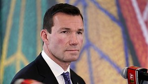 As Blackhawks’ training camp begins, Luke Richardson set to encounter his first of many challenges