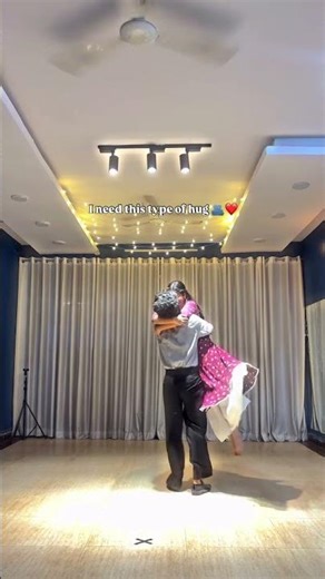 🔥 Romantic Dance to Labon Ko Labon Pe Sajaao | Couple Goals on Fire ❤️