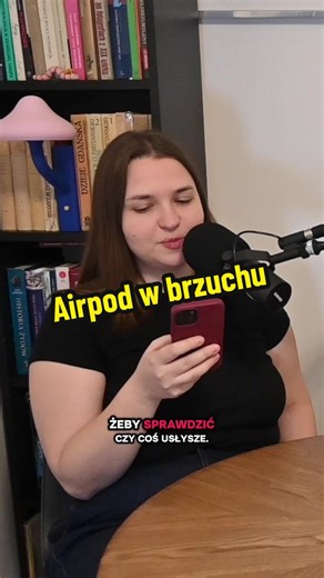 Moja 3‑letnia siostrzenica połknęła AirPoda. Rodzina w panice, a ja połączyłem się ze słuchawką i słuchałem dźwięku z jej brzucha, żeby rozładować napięcie. Dla mnie śmieszne, dla nich „brak powagi”. Jak ty byś zareagował? Napisz w komentarzu 👇 #rodzina #dzieci #stres #poczuciehumoru