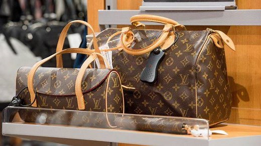 Fancy a designer bargain? Global fashion discount giant TK Maxx arrives in Melbourne. Read more: http://ow.ly/jJL830b0xN6 TK Maxx Australia | The Age