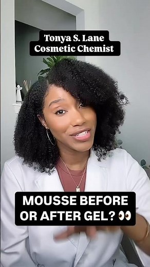 Should You Use Mousse Before or After Gel? A Cosmetic Chemist Explains