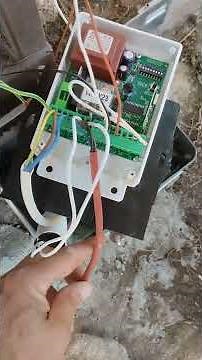 σύνδεση πλακέτας σε μηχανισμό γκαραζόπορτας